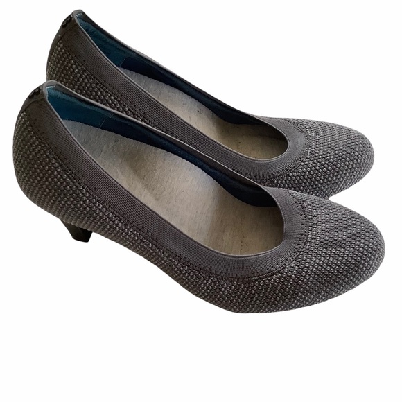 Betabrand Shoes - Betabrand Grey Late to the Gate Comfort Heels
